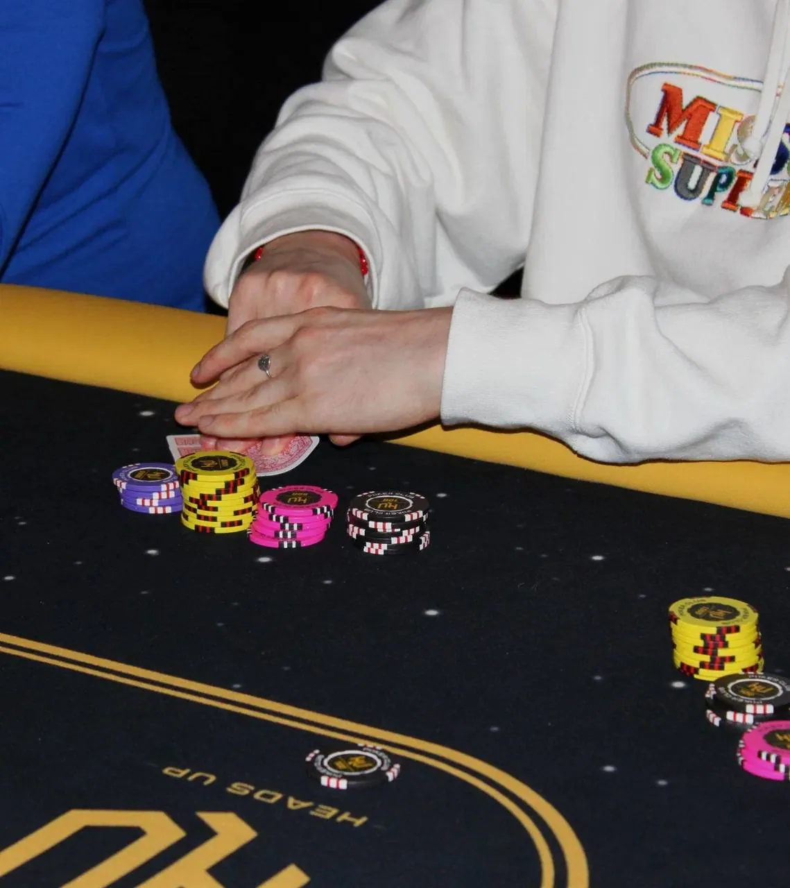 Фотография клуба HEADS UP POKER CLUB