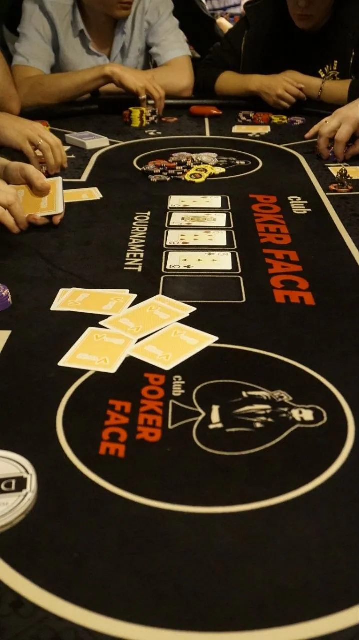 Фотография клуба POKER FACE Сlub