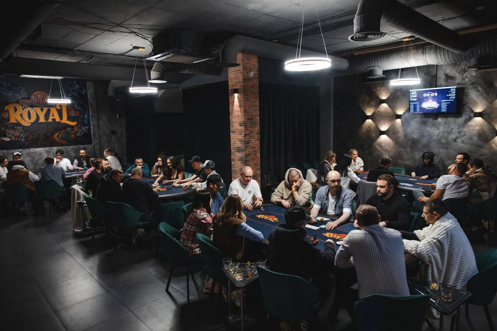 Фотография клуба ROYAL покер&lounge