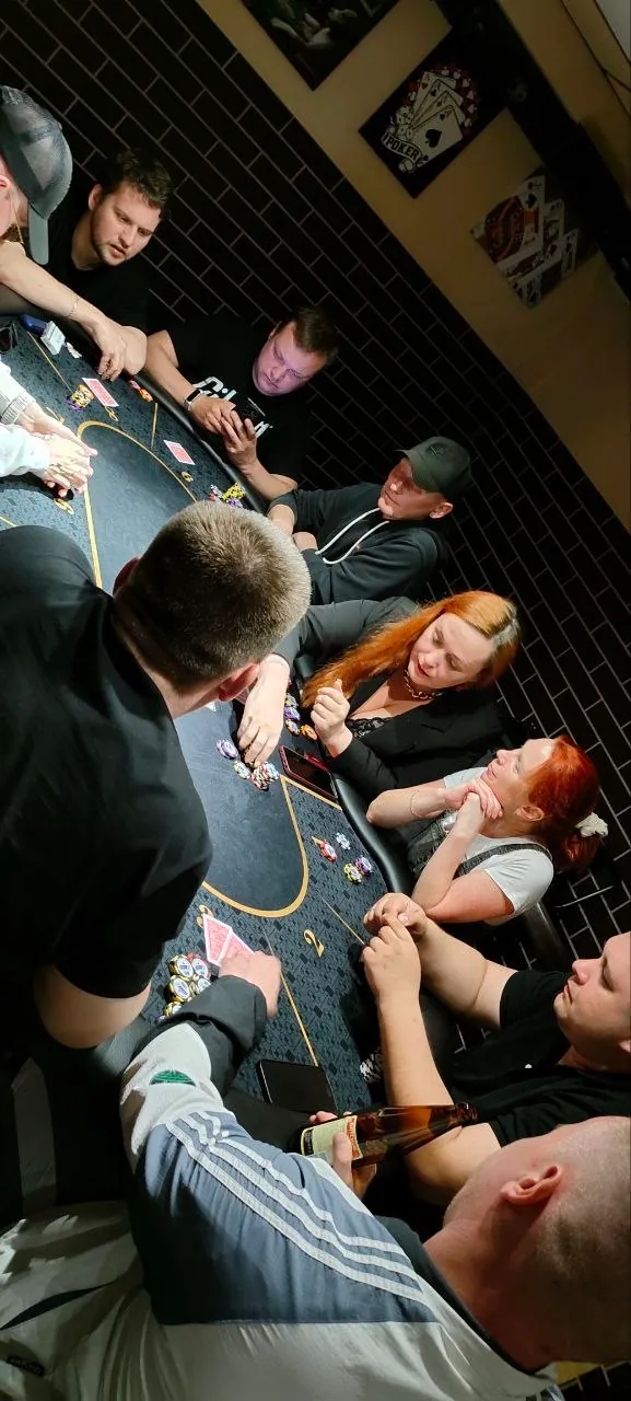 Фотография клуба Vyatka Poker Club